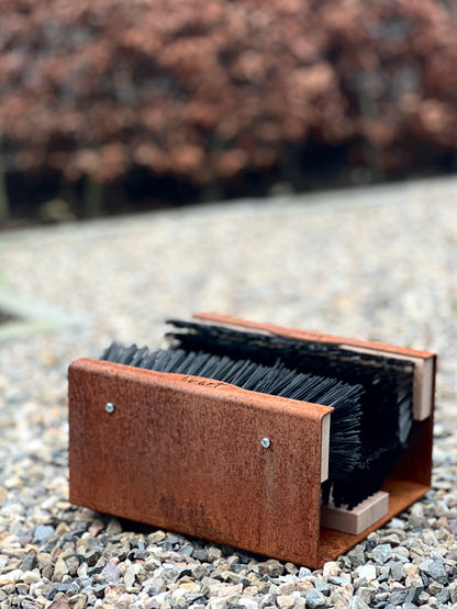 De Borstelfabriek Schoenveger - De Box natuurlijk roest (Borstel zwart)